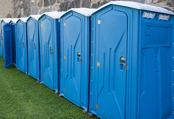 Best Portable Restroom Servicing (Cleaning and Restocking)  in Harvey, IL